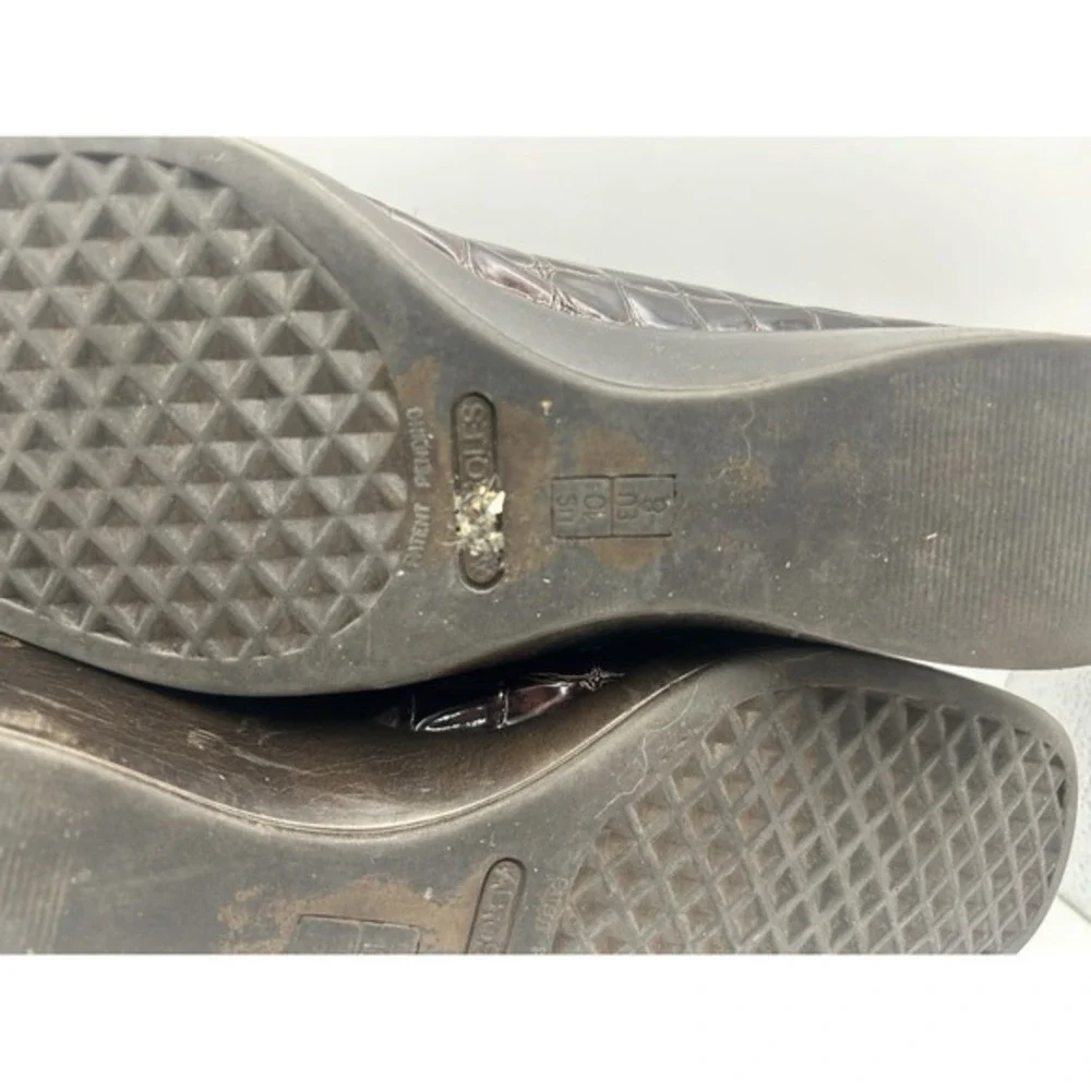 Aerosoles Women's SZ 10‎ Brown Croc. Embossed Slip On Loafers